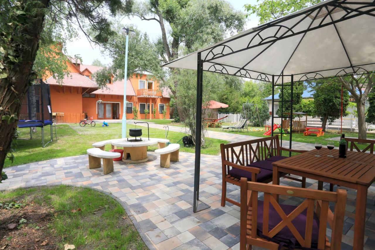 Holiday House Siófok Zewnętrze zdjęcie